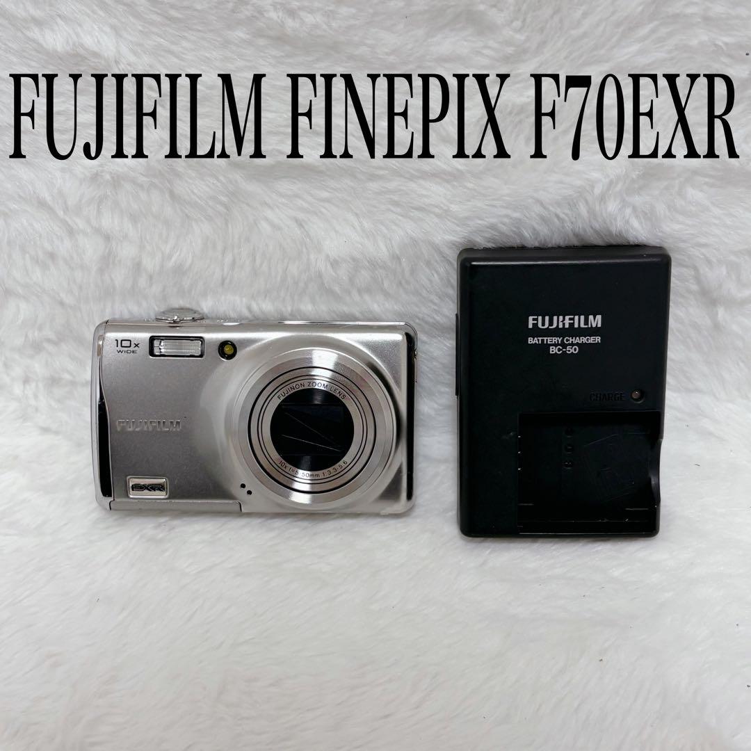 FUJIFILM FINEPIX F70EXR 充電器付き