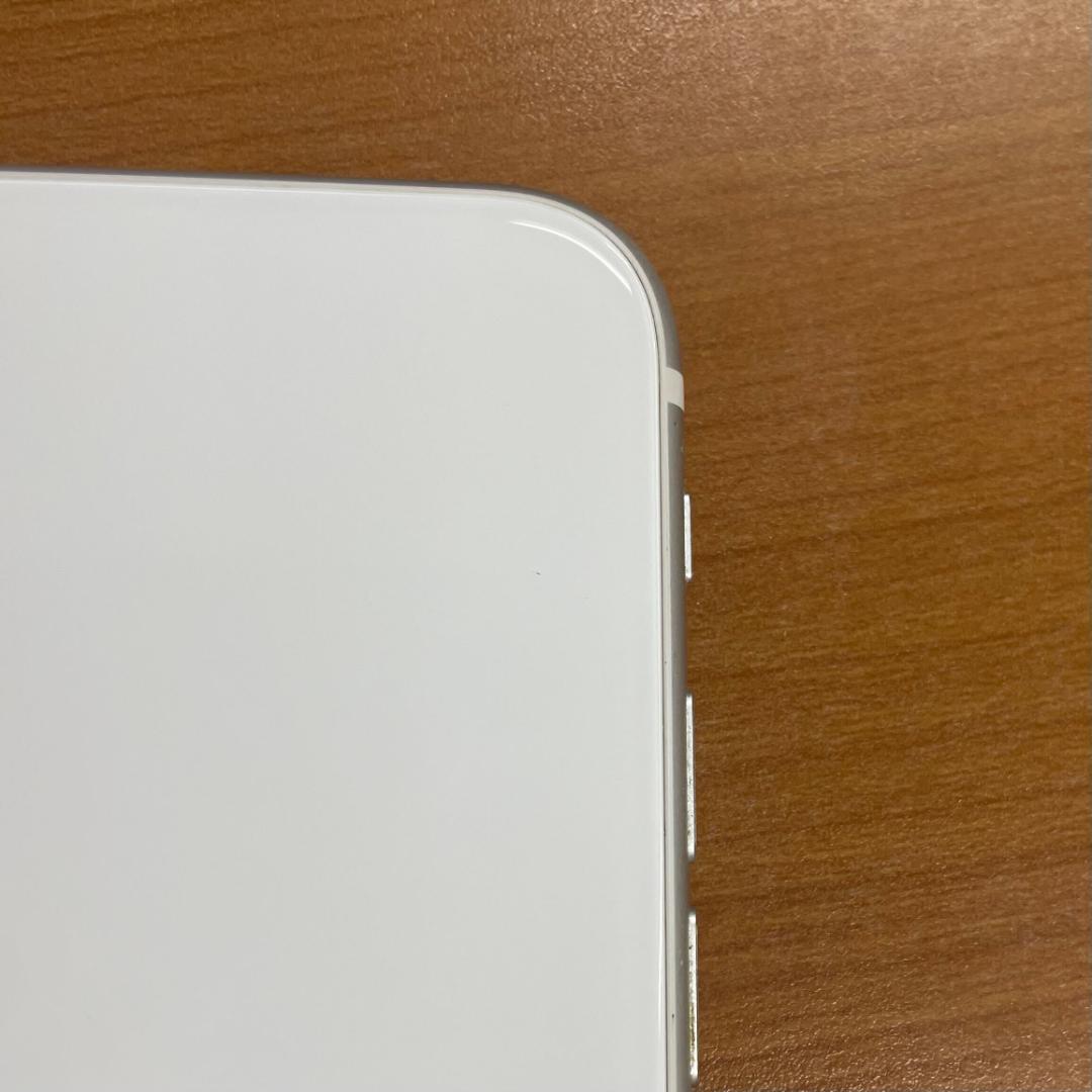 ま*ー様 動作確認済み iPhone SE 第2世代 64GB ID:G7700