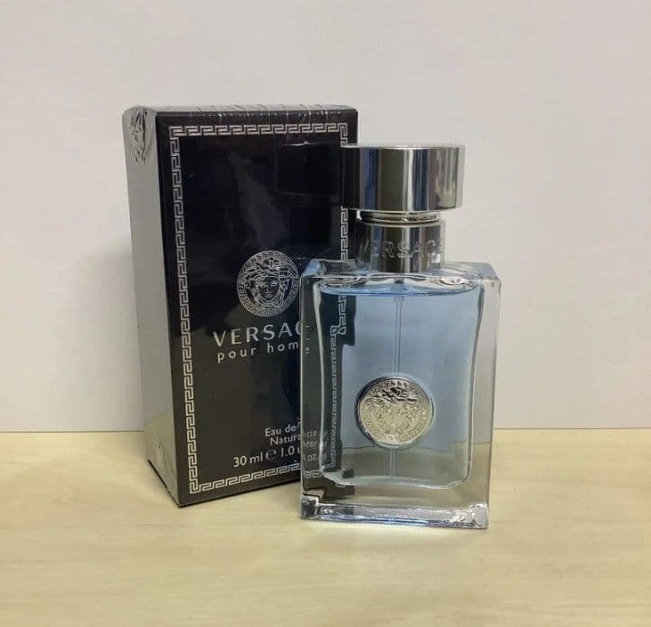 新品未使用　 VERSACE ヴェルサーチ プールオム　オードトワレ　30ml