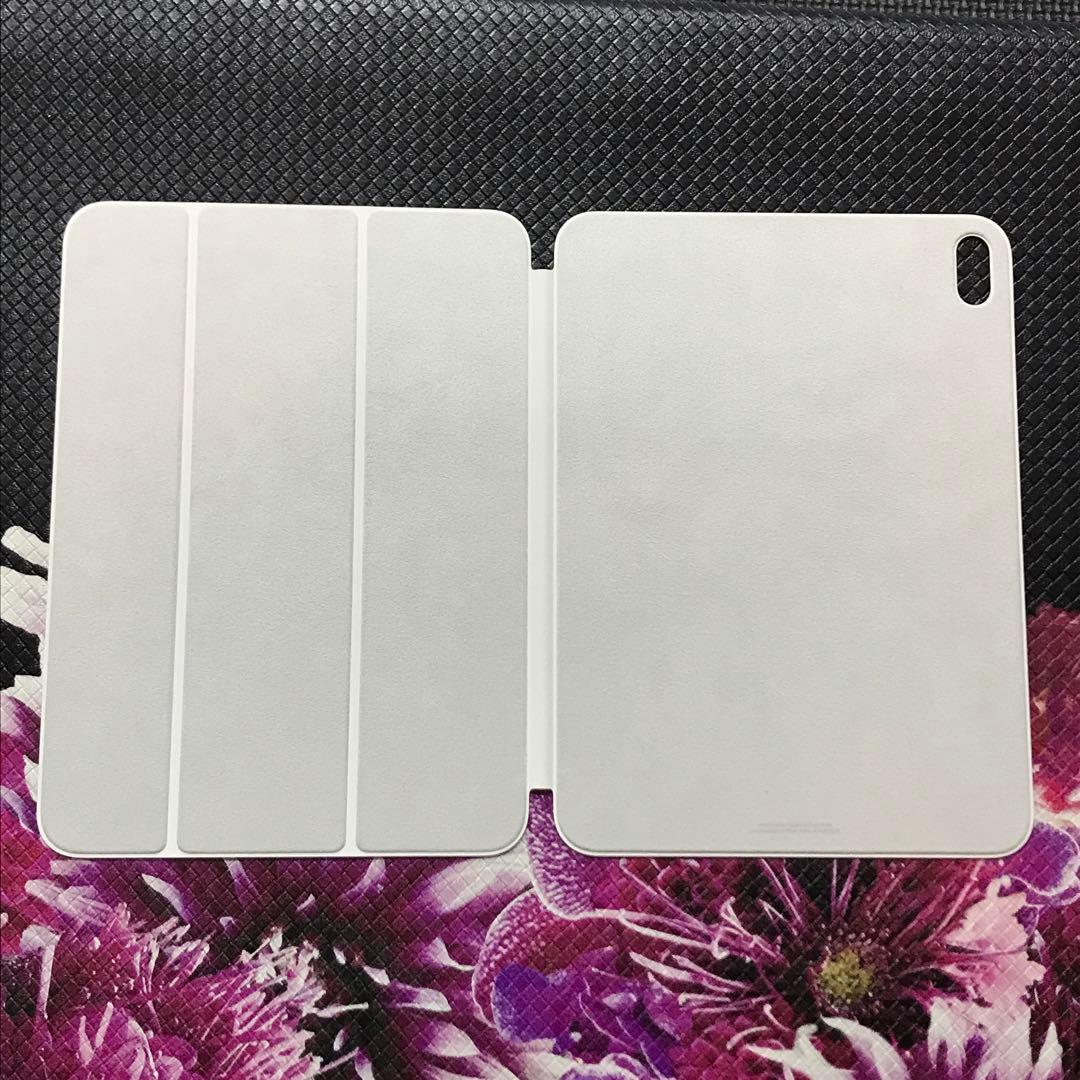 ほぼ未使用 Apple iPad 第10世代用 Smart Folio ホワイト