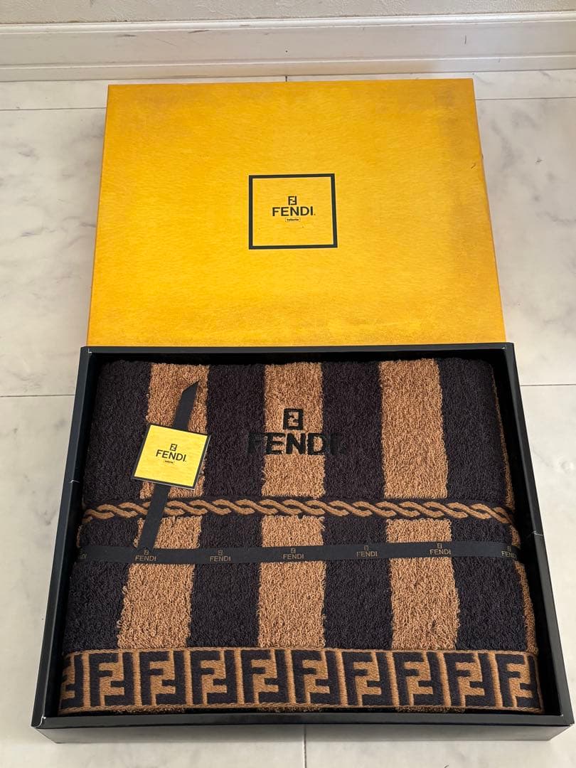 ⭐︎ FENDI フェンディー バスタオル ギフト 0305