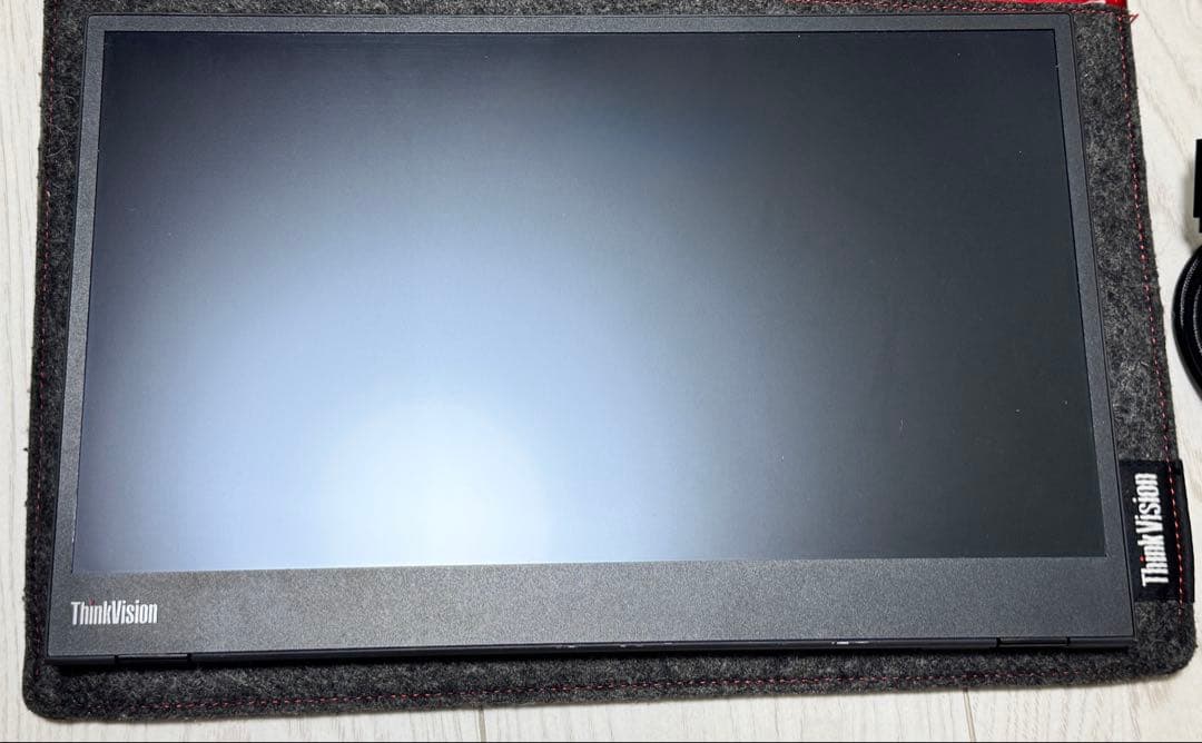 Lenovo モバモニ M14。メーカー保証来月まで。
