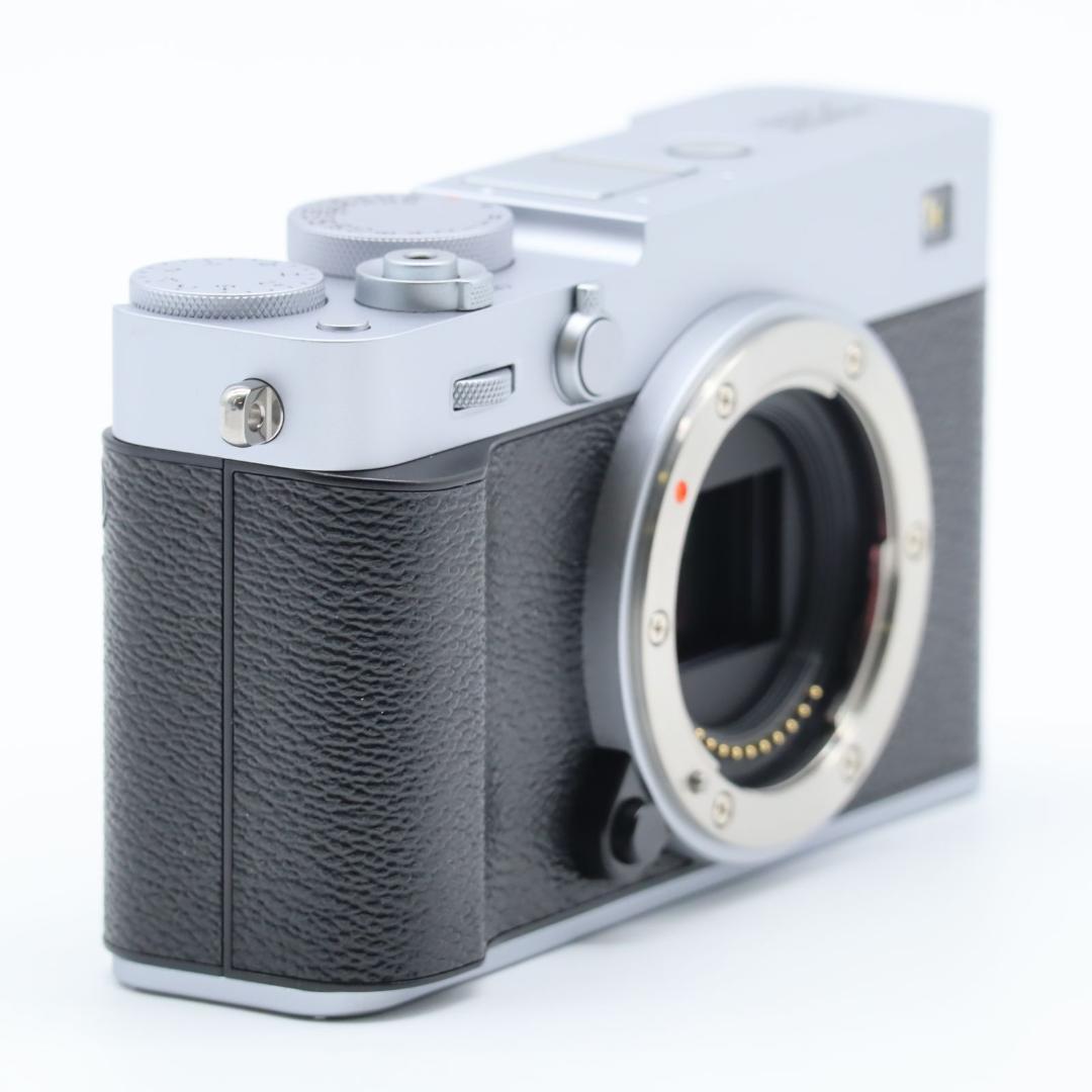 【ショット数372】FUJIFILM X-E5 ボディ シルバー