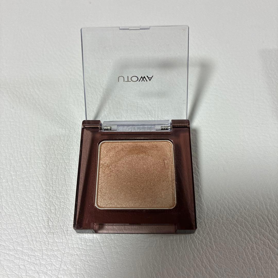 UTOWA 単色アイシャドウ (単品販売も可能).