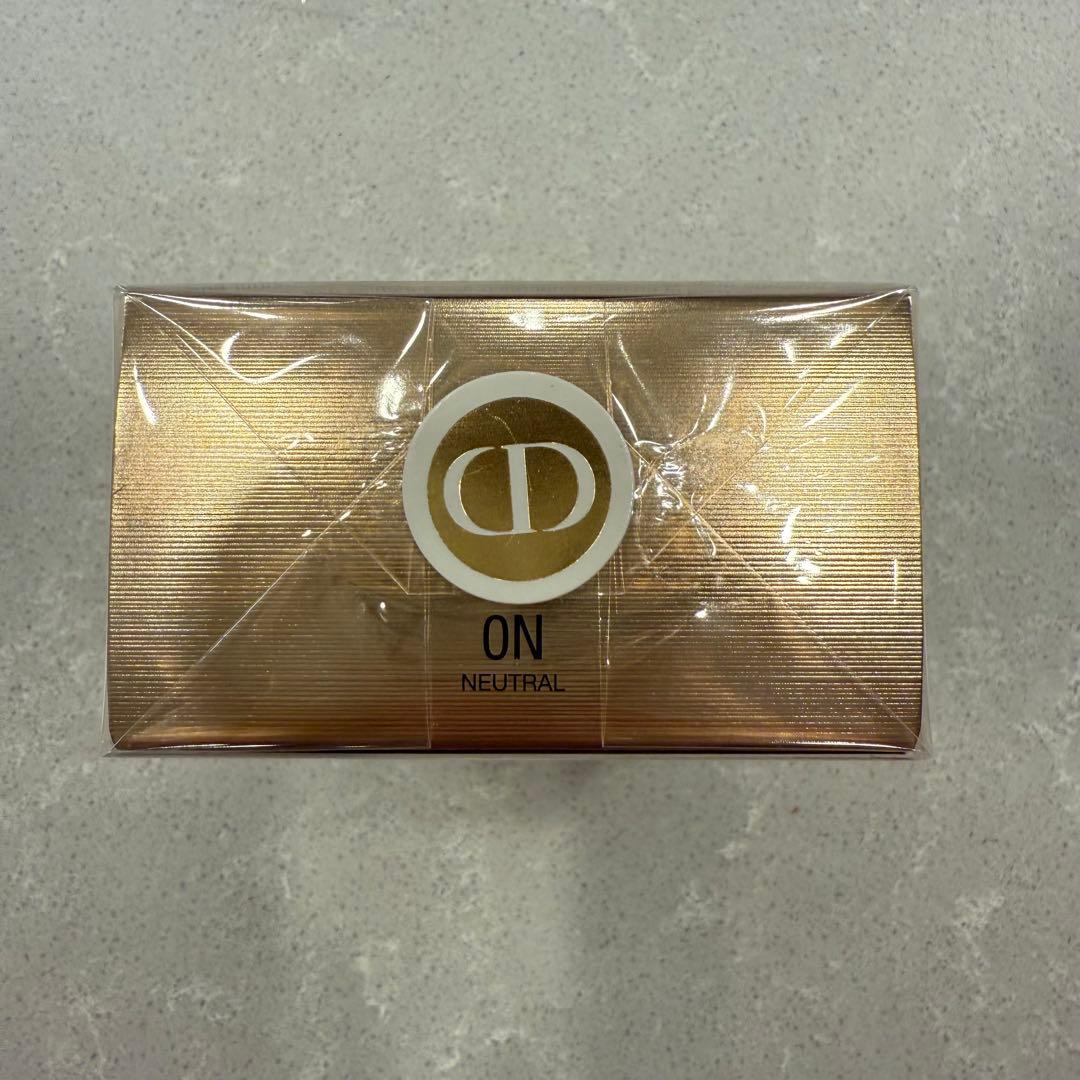 DIOR プレステージ ル フルイド タン ドゥ ローズ 0N