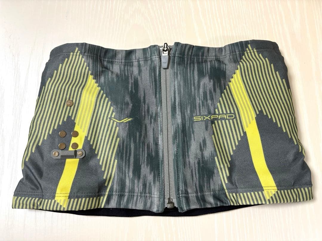 シックスパッド　パワースーツコアベルト　グレー　M