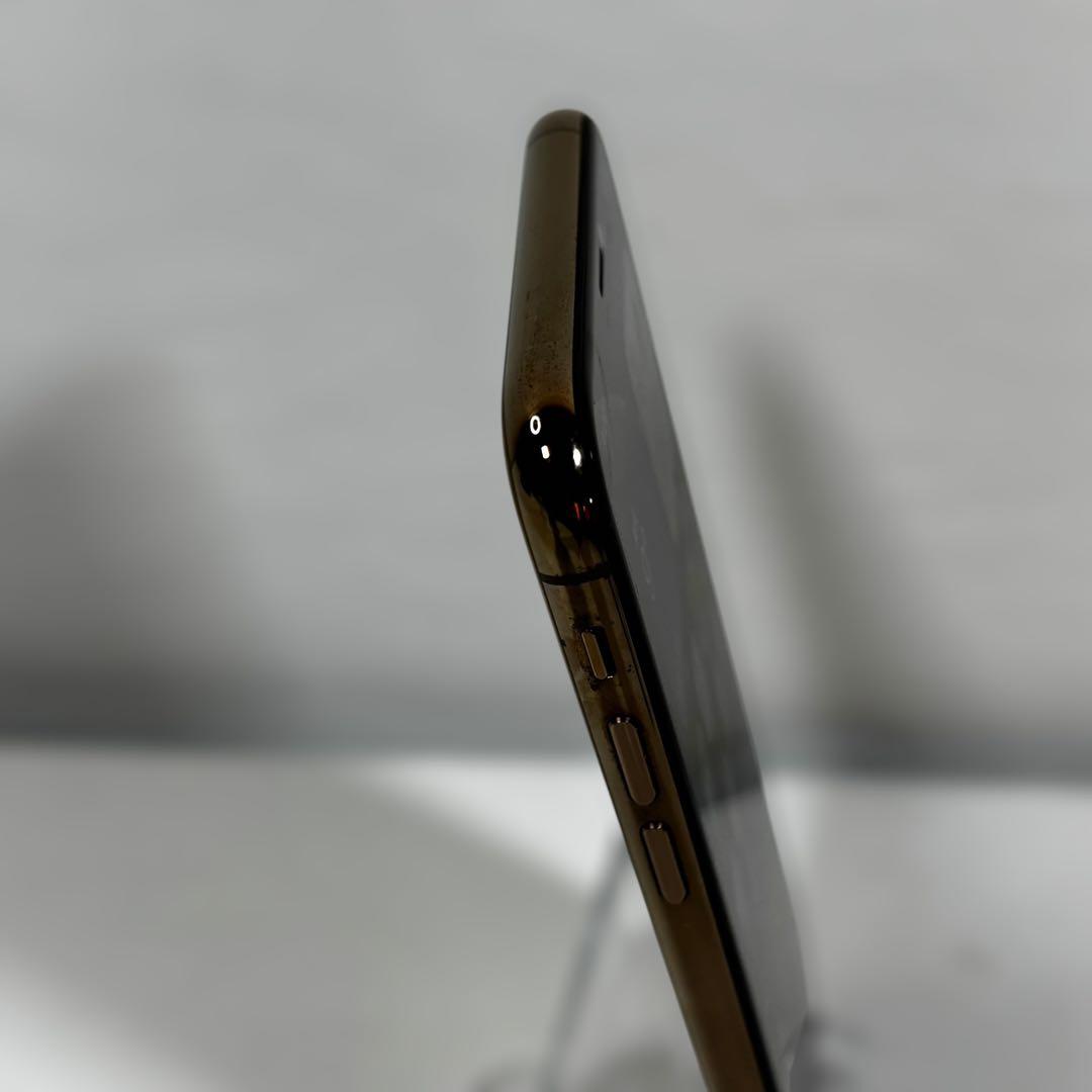 iPhoneXS 256GB 背面割れあり SIMロック解除不可